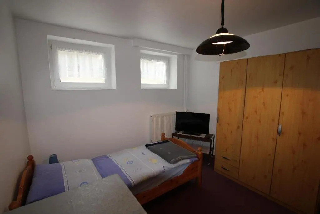 Monteurzimmer - Mittelfeld 005