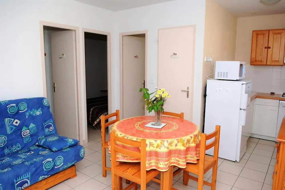 House With 2 Bedrooms In Estang With Shared Pool Furnished Terrace And Wifi