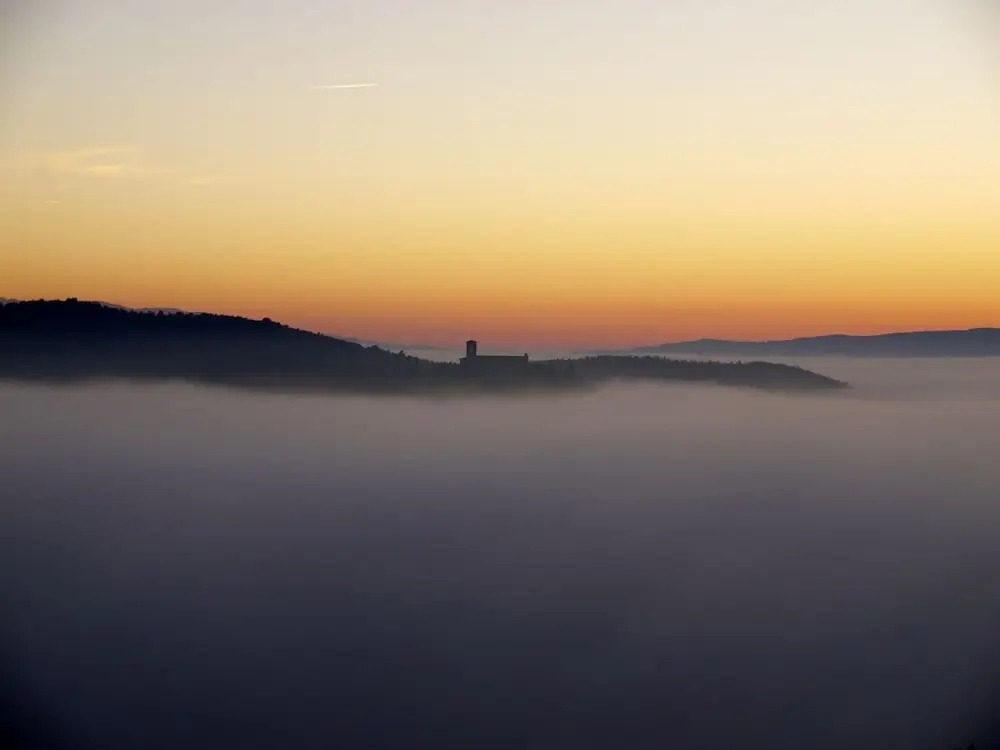 Countryside Privacy & Views, but Within a Medieval Tuscan Village