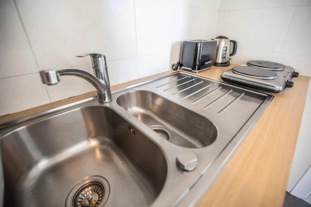 ++++ renovated cosy 50m2 sunny flat / balcony / close to beach and to the Palais des festivals ++++