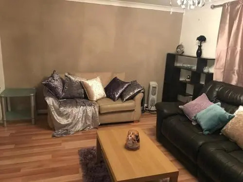 Staynorwich 69g - Hush View House