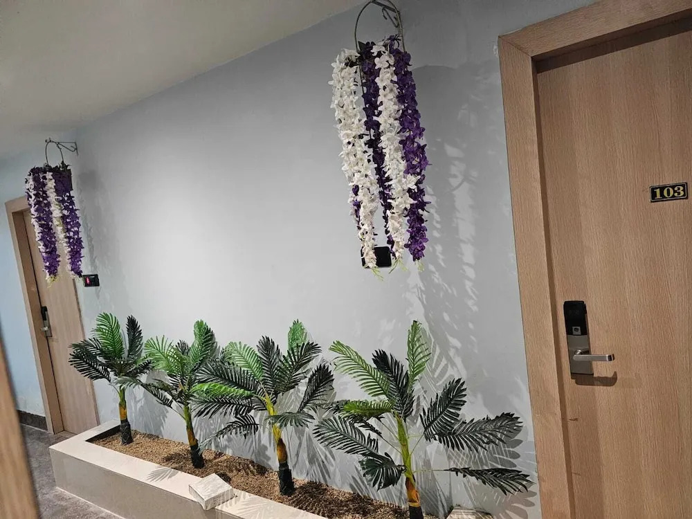 Hotel Blue Lemon