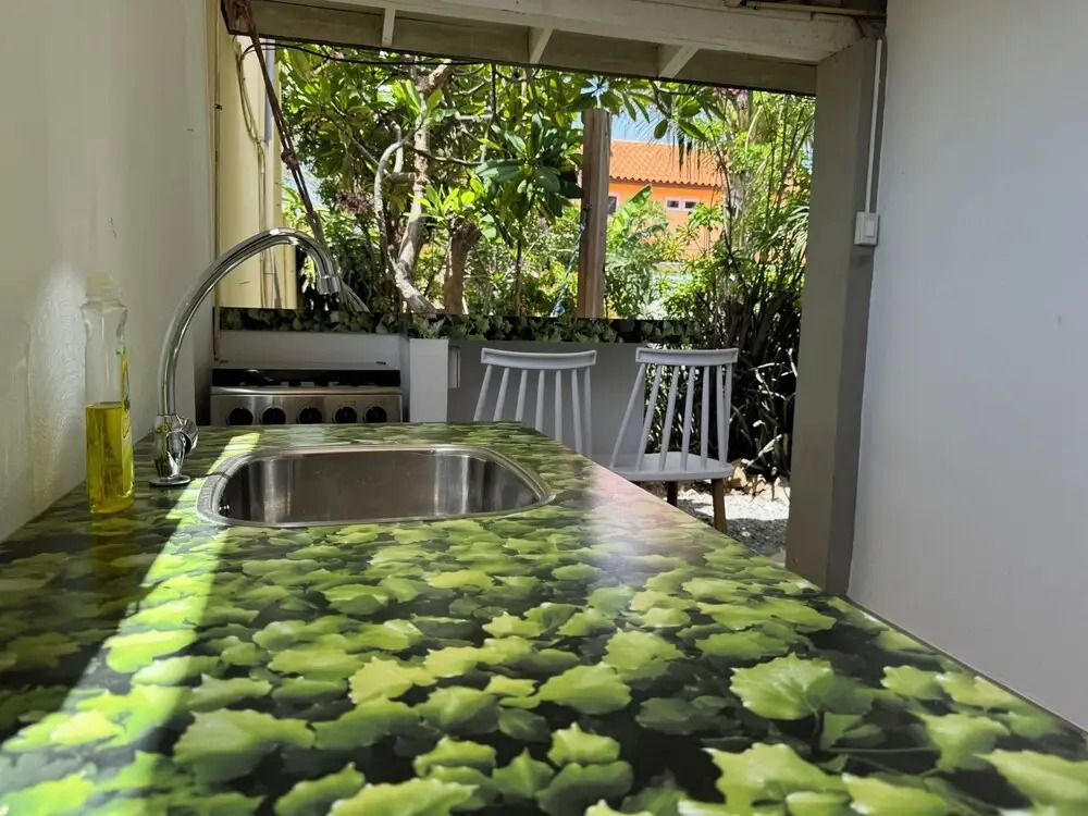 Casalina Garden 2 blocks to Palm Beach & Kitesurfing school