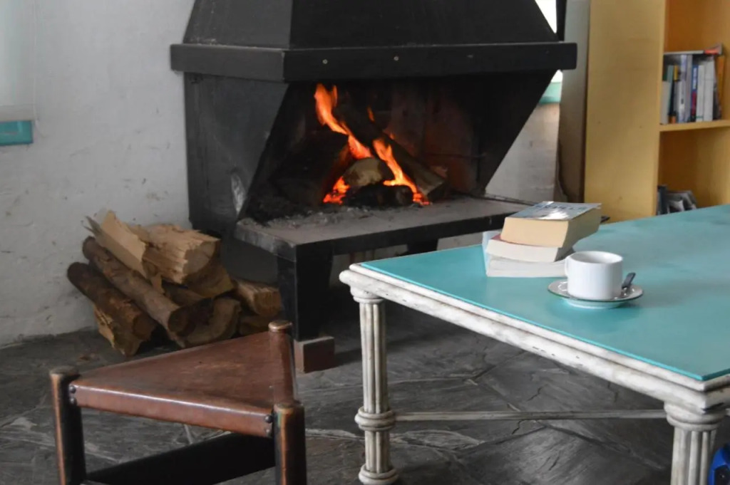 Brava Beach Hostel