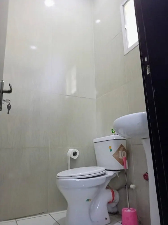 Lovely 2-bedroom Serviced Apartment With a Balcony