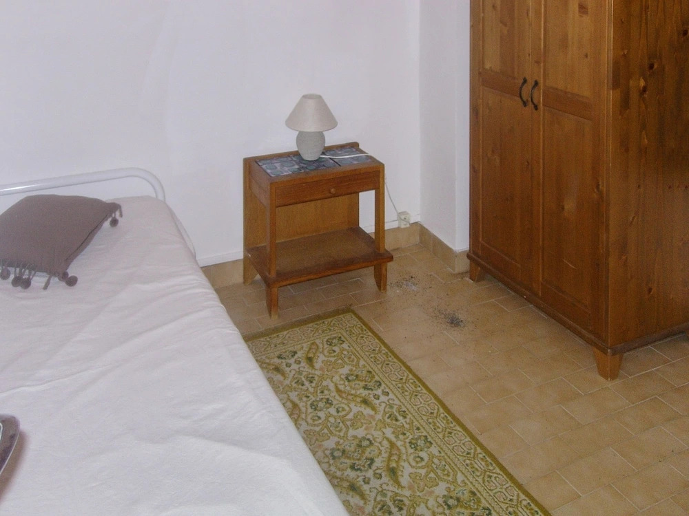 House With 4 Bedrooms in Varages, With Wonderful Mountain View, Privat