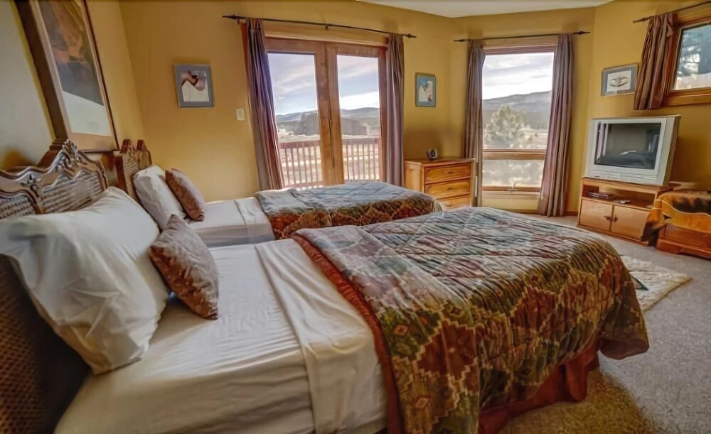 Espey - 4 Br Home