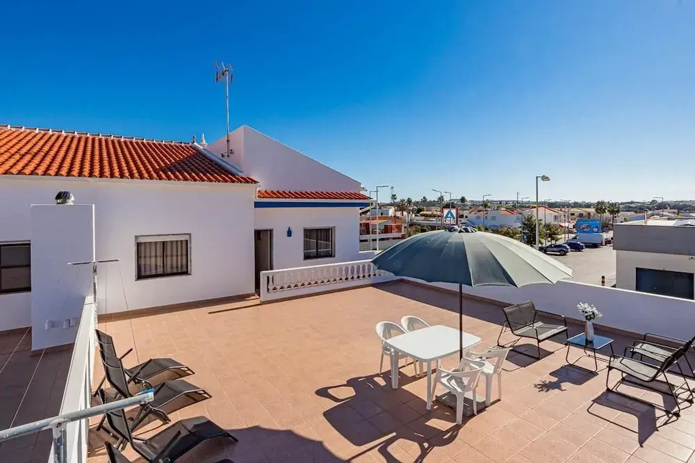 Seaside Charm in Gale - 2 Bedroom W/big Terrace