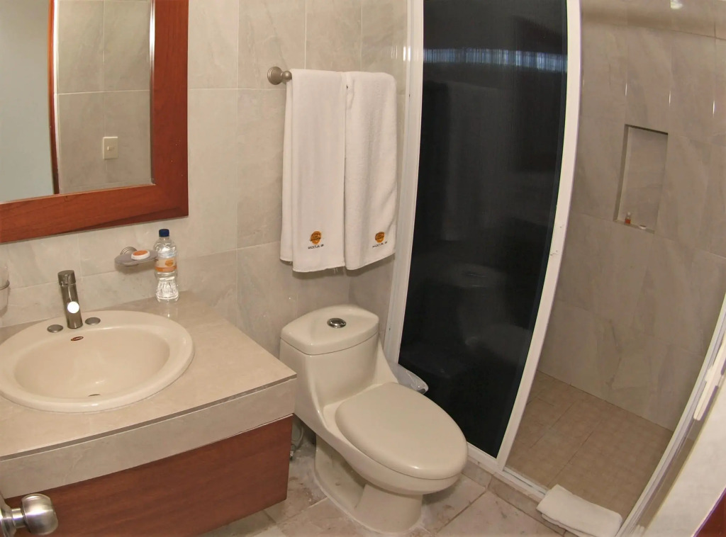Hotel Las Jacarandas