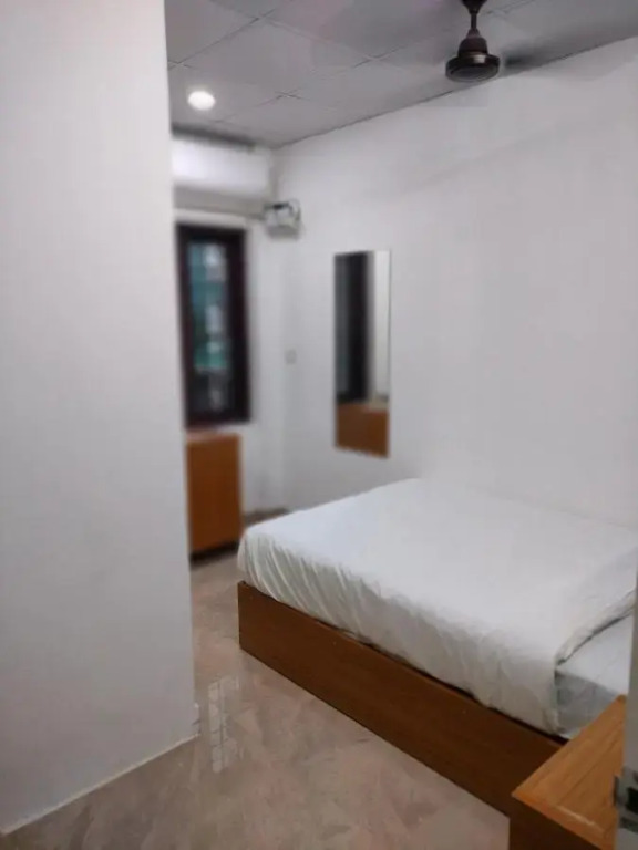 Hotel Metro Den