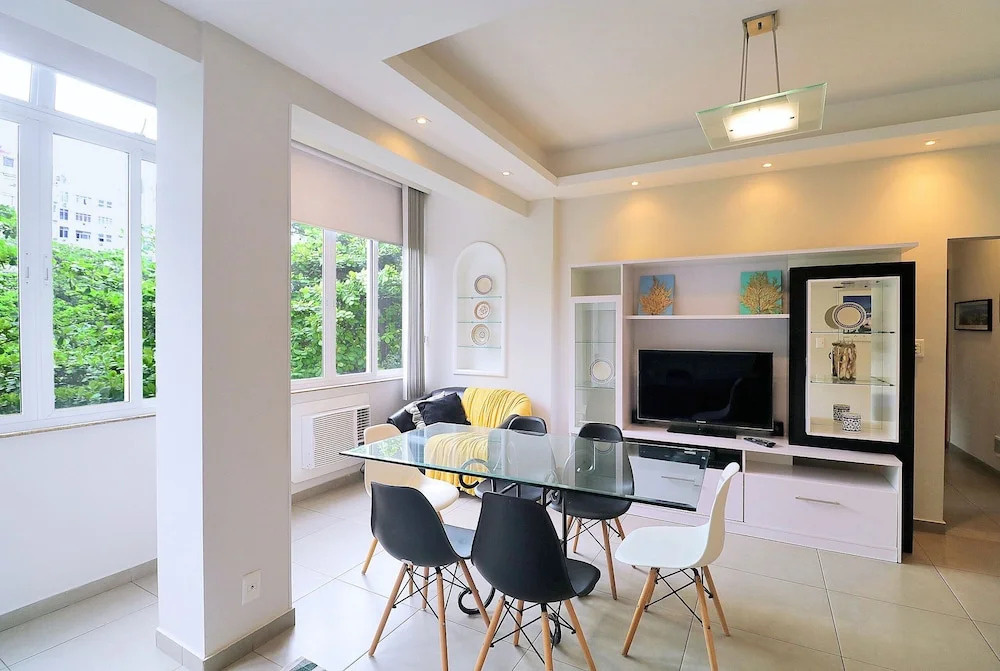 Apartamento 3 Quartos a 2 Min da Praia Copacabana