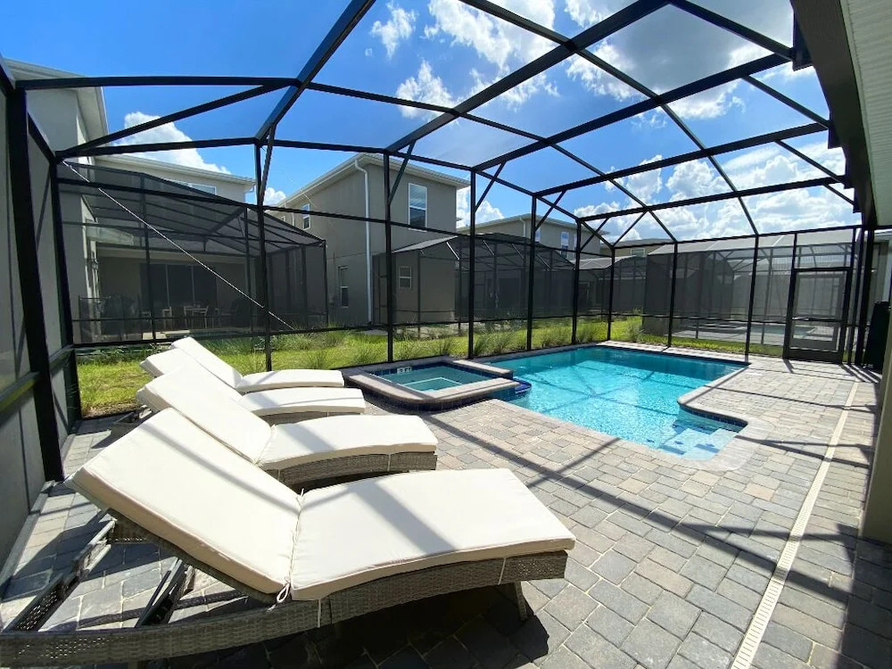 Lovely 8Bd Gm Spa Pool Hm Storey Lake-4534nl
