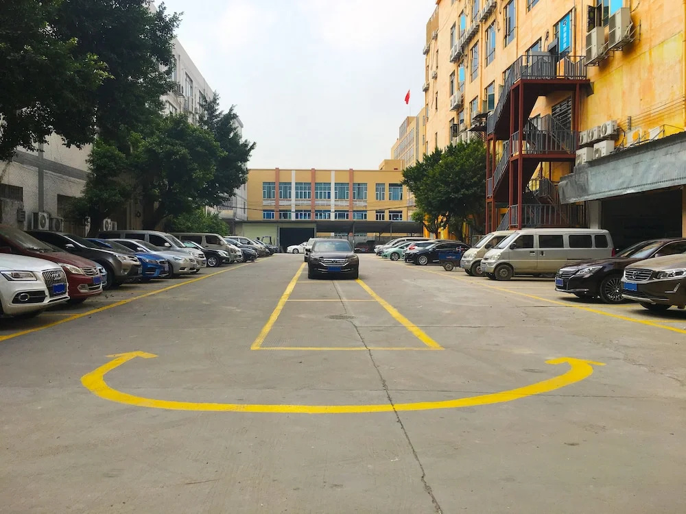 Echarm Hotel Guangzhou Baiyun Station Hebian Metro Station