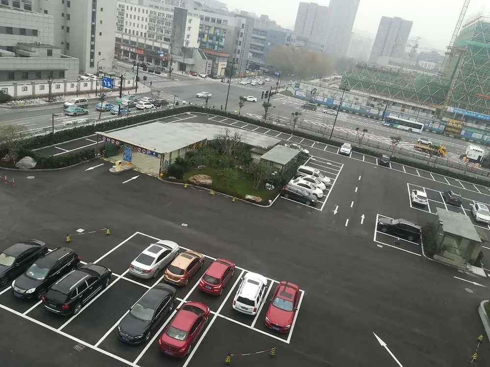Hangzhou Huading International Hotel