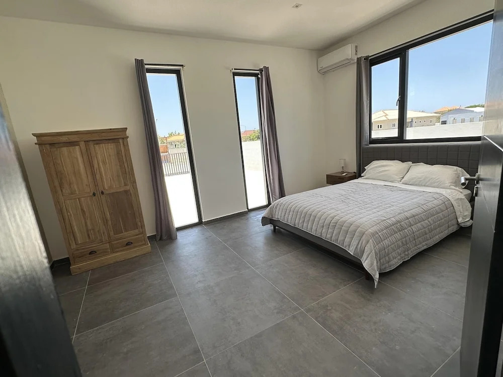 Brand New Immaculate 3-bed Villa in Grote Berg