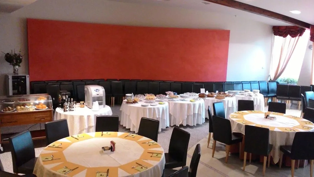 Hotel Cecere