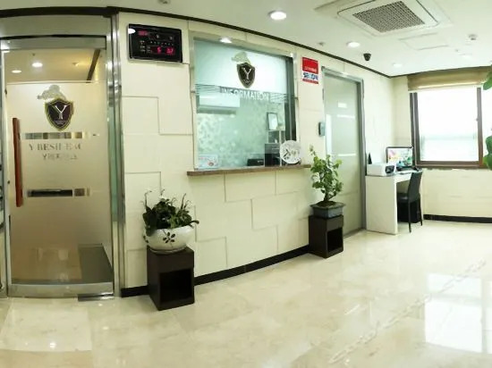 Y Residence