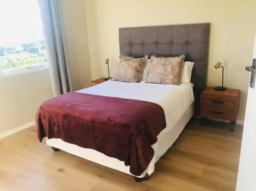 Glow Boutique Suites & Guesthouse