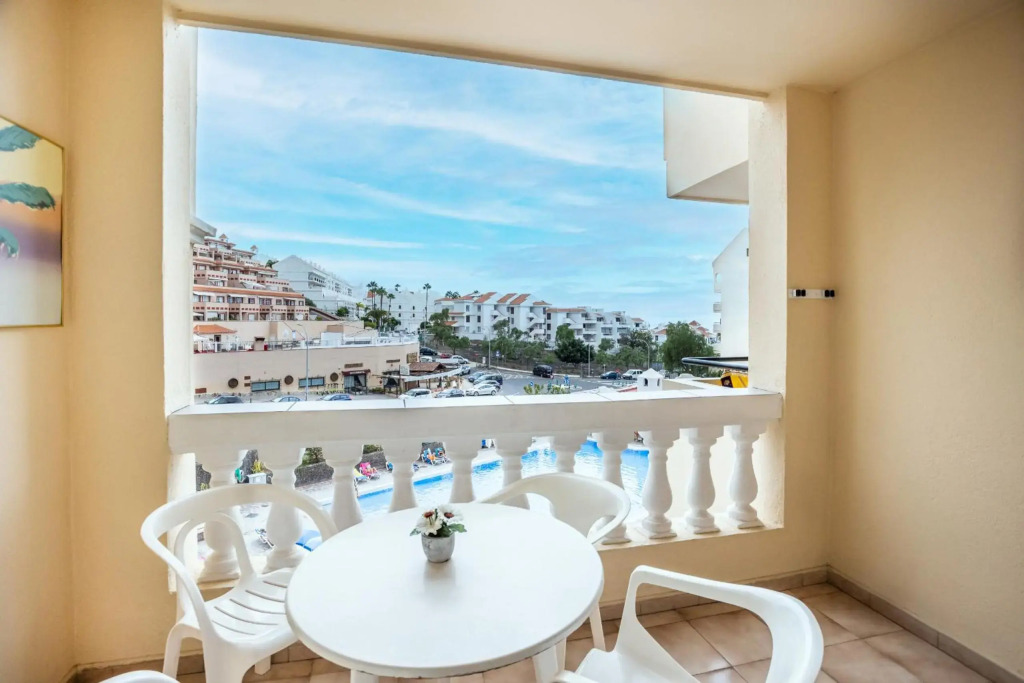 Matthew's Flat Los Cristianos by LoveTenerife