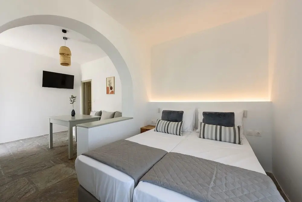 Phaedrus Living: Paros Cycladic Residences 11