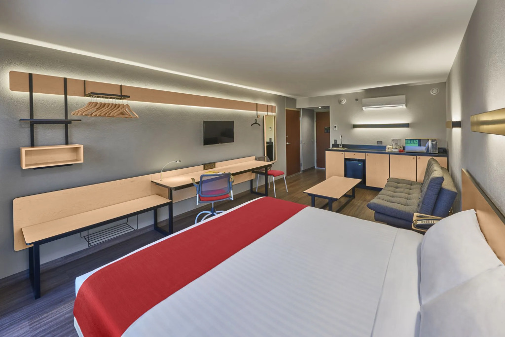 City Express by Marriott Celaya Galerias