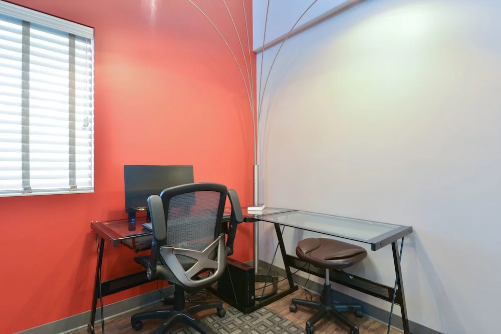 HolmeSuites Columbus Airport/DLA