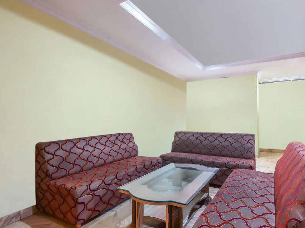 OYO 18510 Hotel Sri Venkateshwara