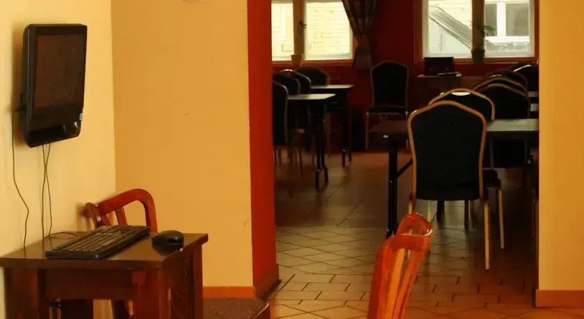 The One Hostel