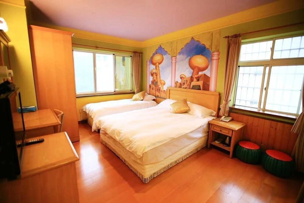 Mei Jen House