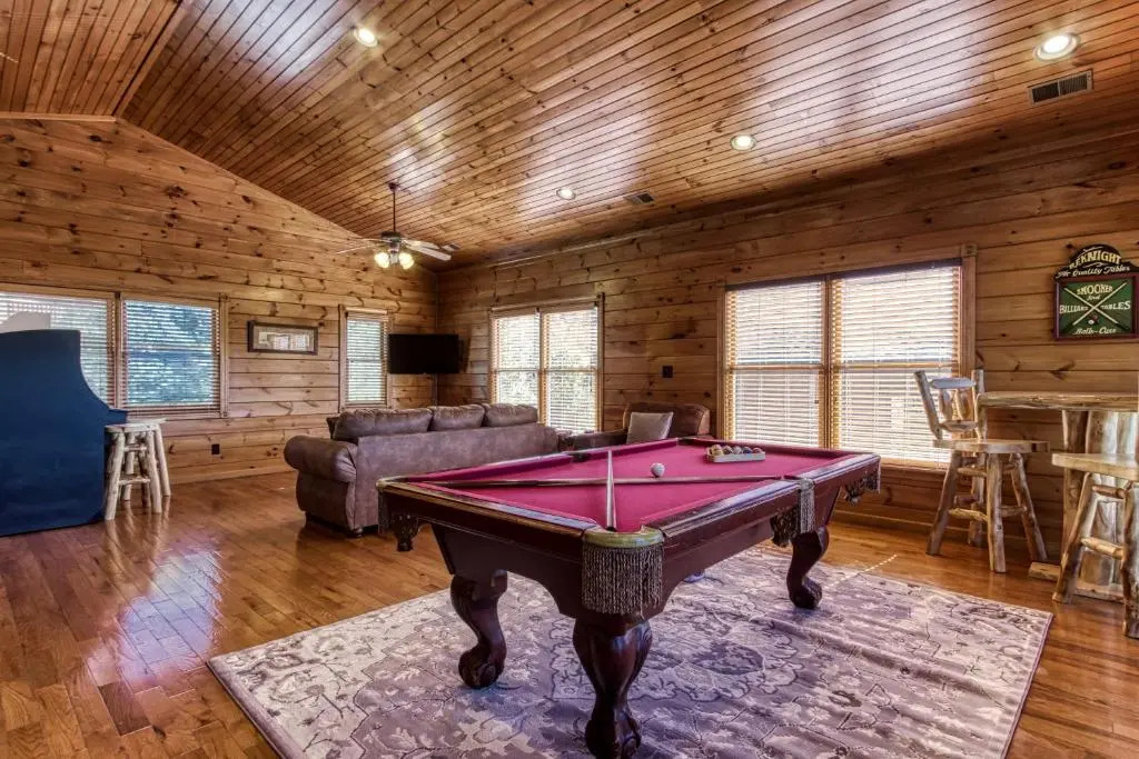 Lazy Bear Lodge