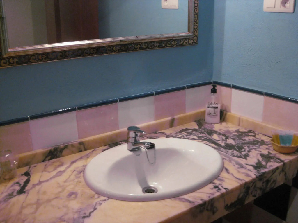 Hostal El Cascapeñas de la Alpujarra