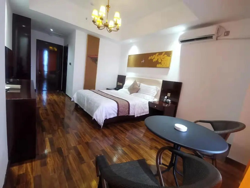 Royal Meihao Hotel