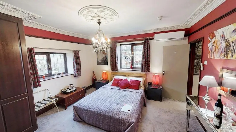 Redhill House Boutique Hotel