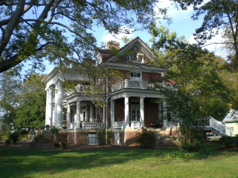 The Boxley Place Inn