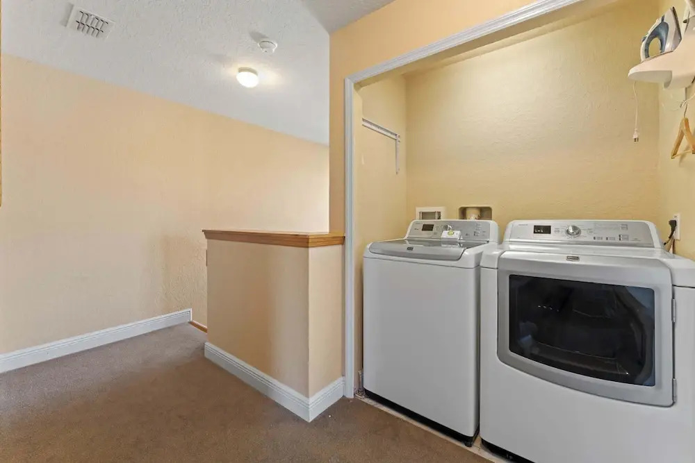 4 BDR in Regal Palms Resort!