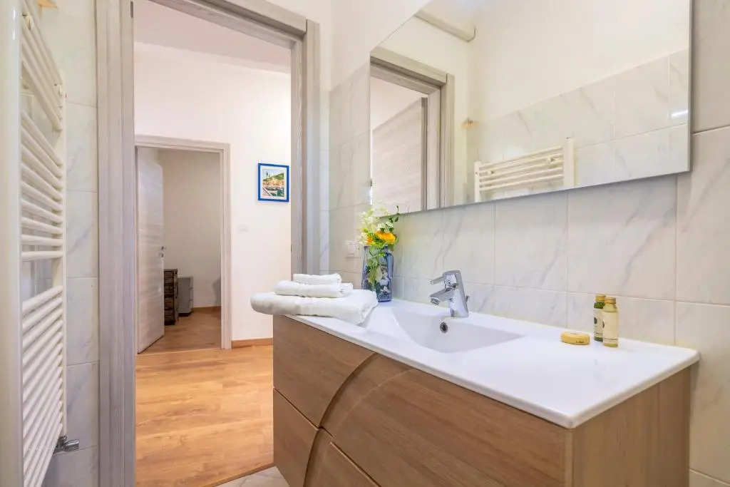 Flora by PortofinoHomes