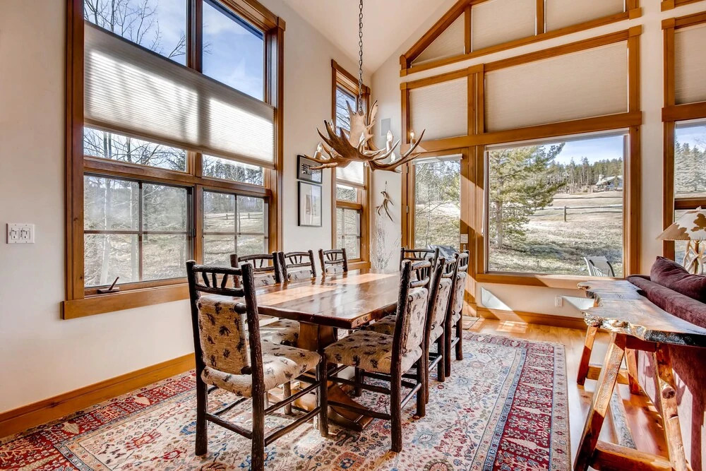 Luxe 4BR w/ Hot Tub on Golf Course