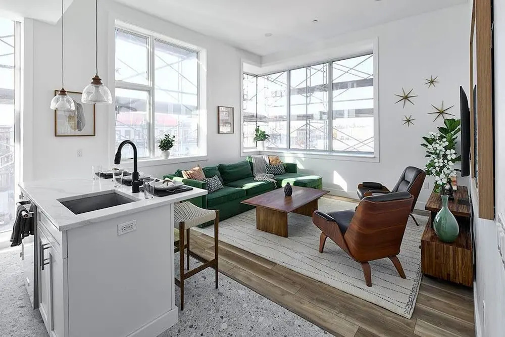 Hoboken Bright Elegant Loft Steps to NYC