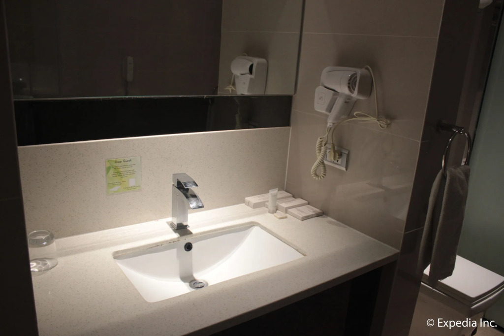 Best Western Plus Hotel Subic
