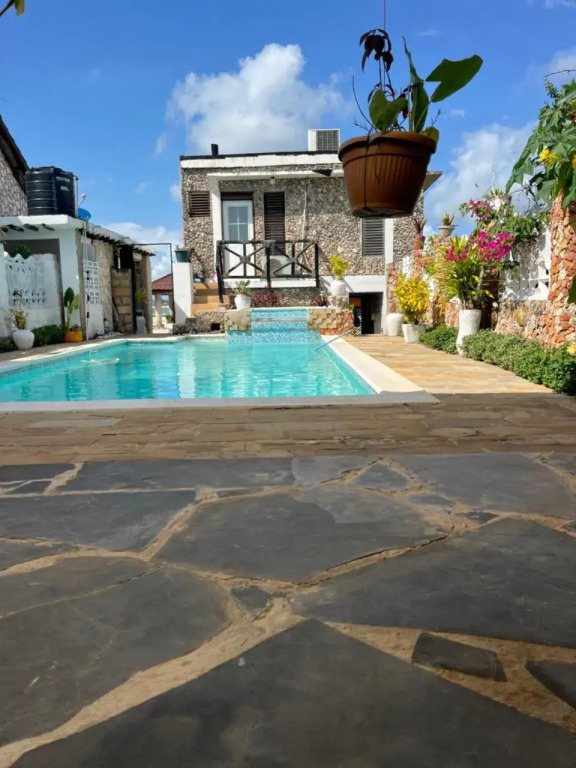 Malcom Residence