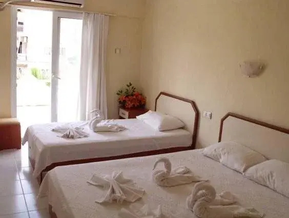 Hotel Ksantos