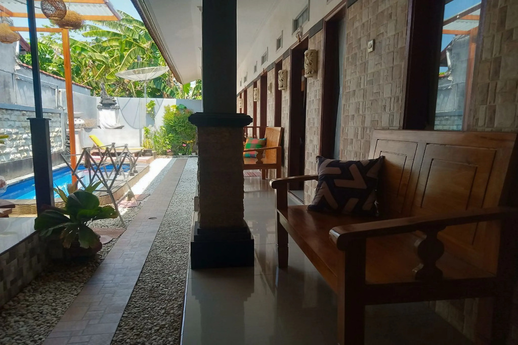 Gedhong Hostel