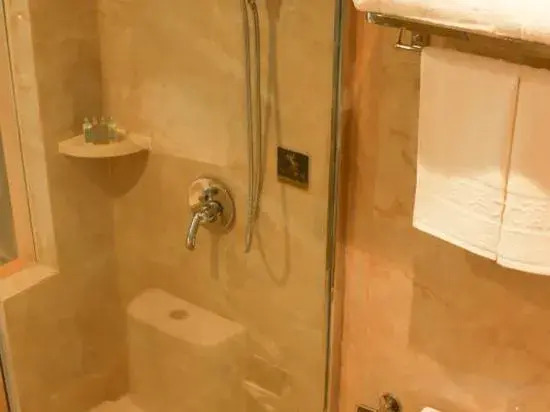 Shengqi Hotel