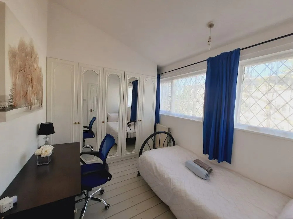 London Marylebone Grendon rooms