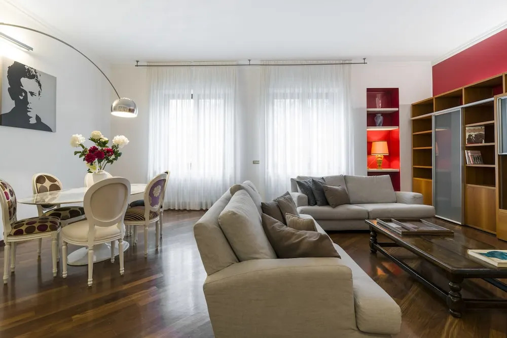 Hacca Collection Milano - Majno