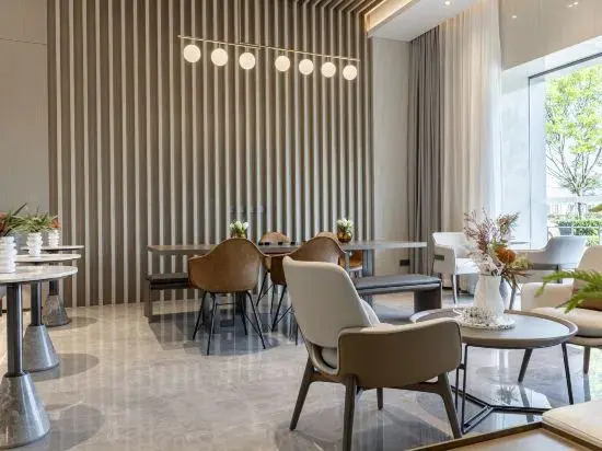 Zhonghai Haitang Serviced Apartment (Suzhou Olympic Stadium)