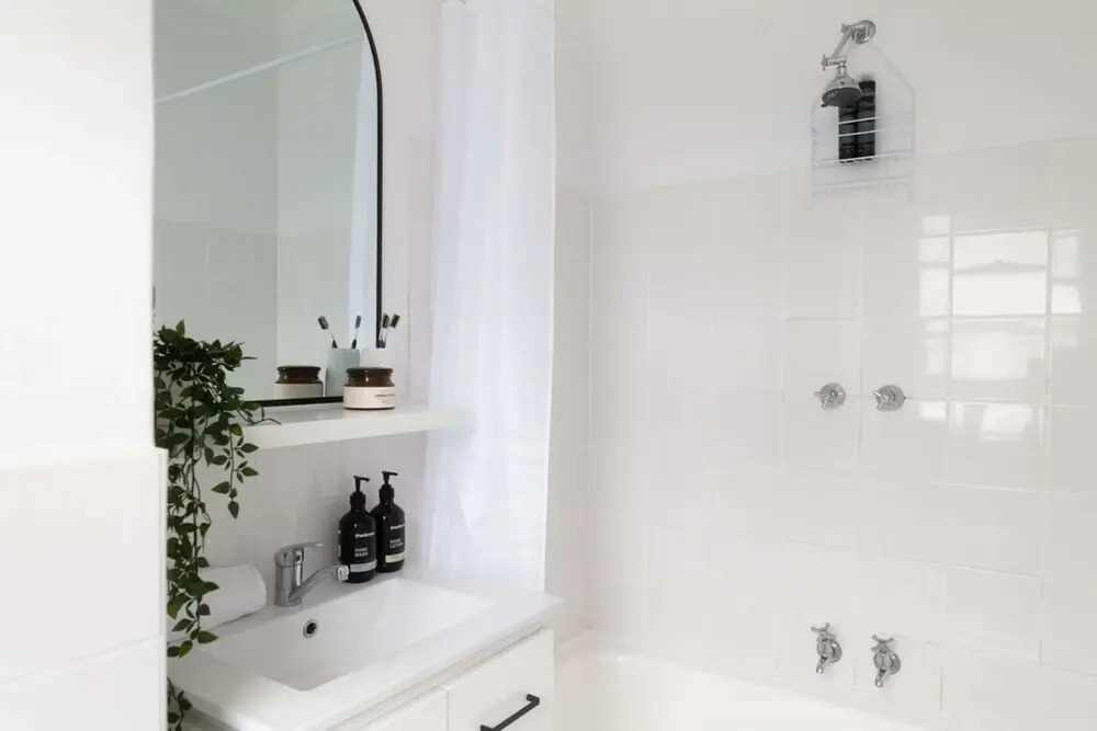 Stylish 1 Bedroom Apartment Near Beach