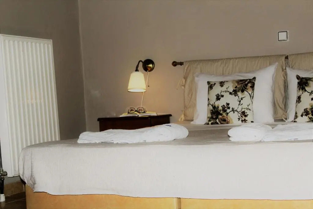 Mirthios Felicity Apartment
