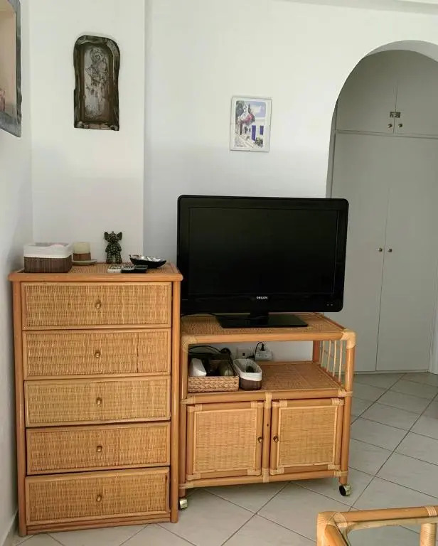 Nice homely 2-bedroom apartment close to the beach