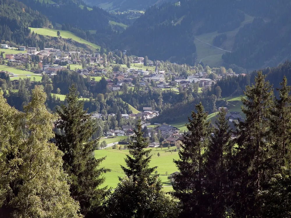 Spacious Holiday Home near Ski Area in Wagrain